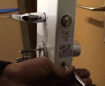 Alsancak 7/24 Çilingir Hizmeti